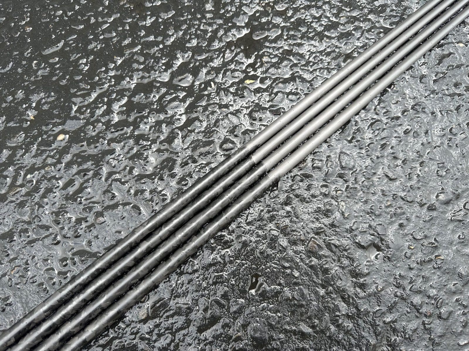 MB 735-1 (HM) (Stealth Carbon)