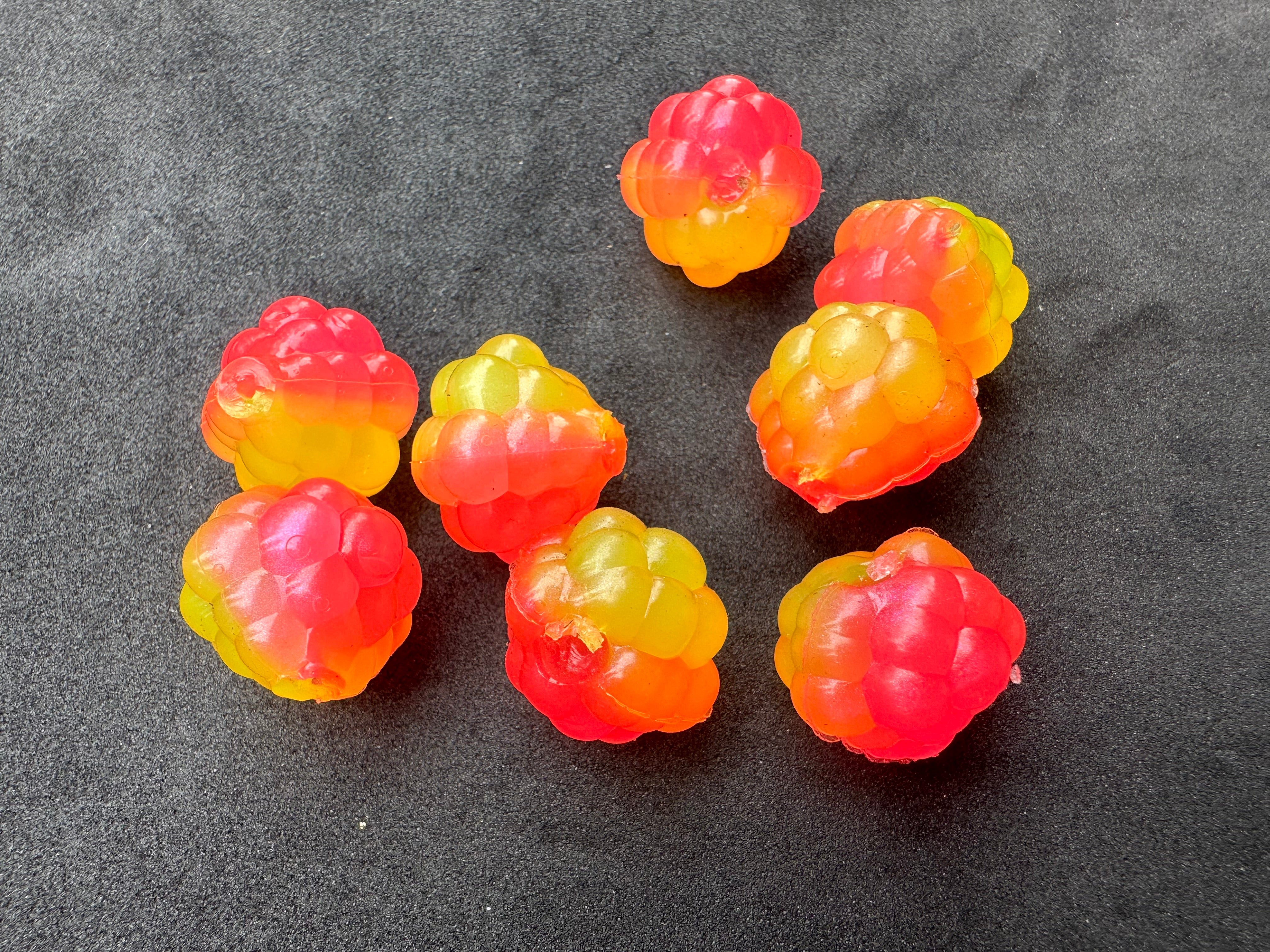 VIP Outdoors Soft Cluster"Happy Clown" 18mm - 8pack