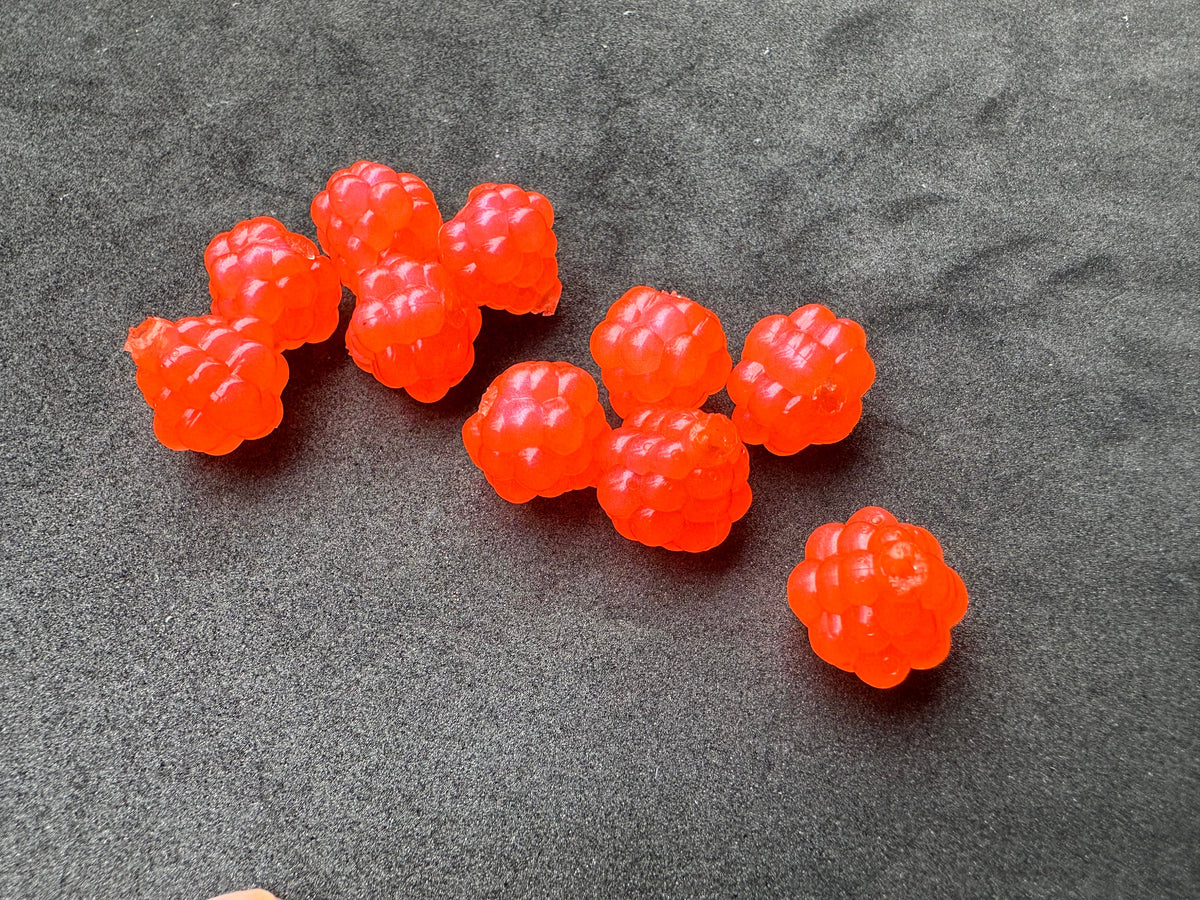 VIP Outdoors Soft Cluster "Salmon Haze" 15mm - 10 Pack