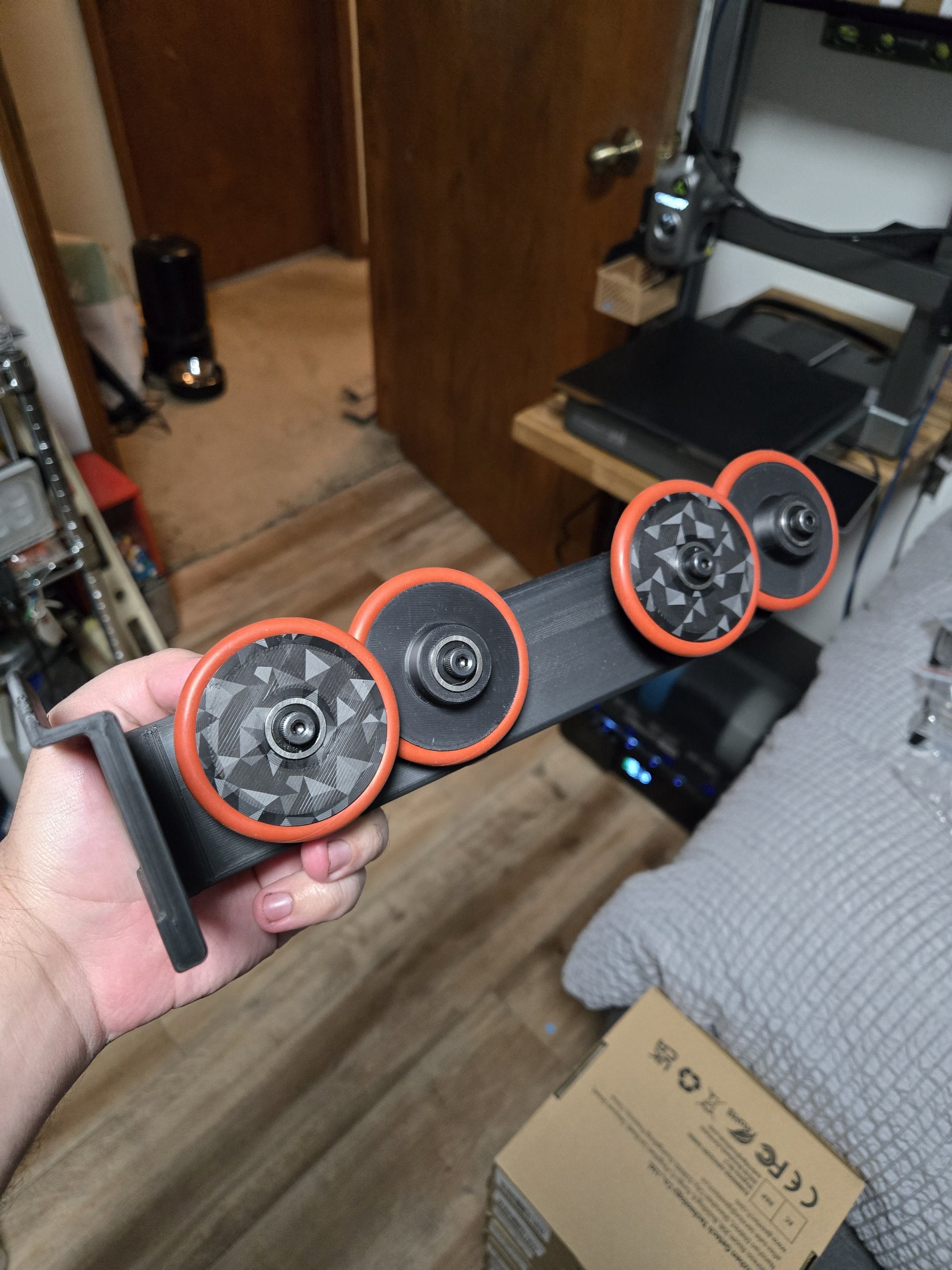 Slat Wall rod support stand